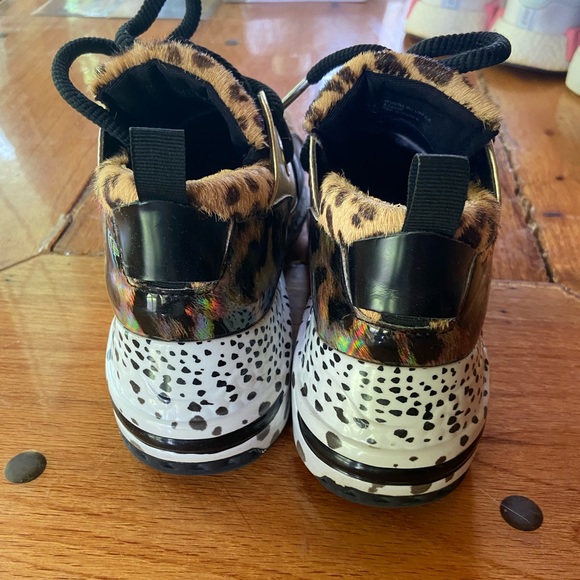 Animal print sneakers by Steve Madden - Picture 4 of 5